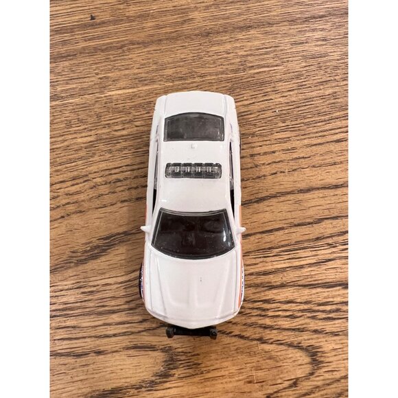 Matchbox RCMP Dodge Charger Police Car Toy 1:64 Scale White Die-Cast - Picture 3 of 4